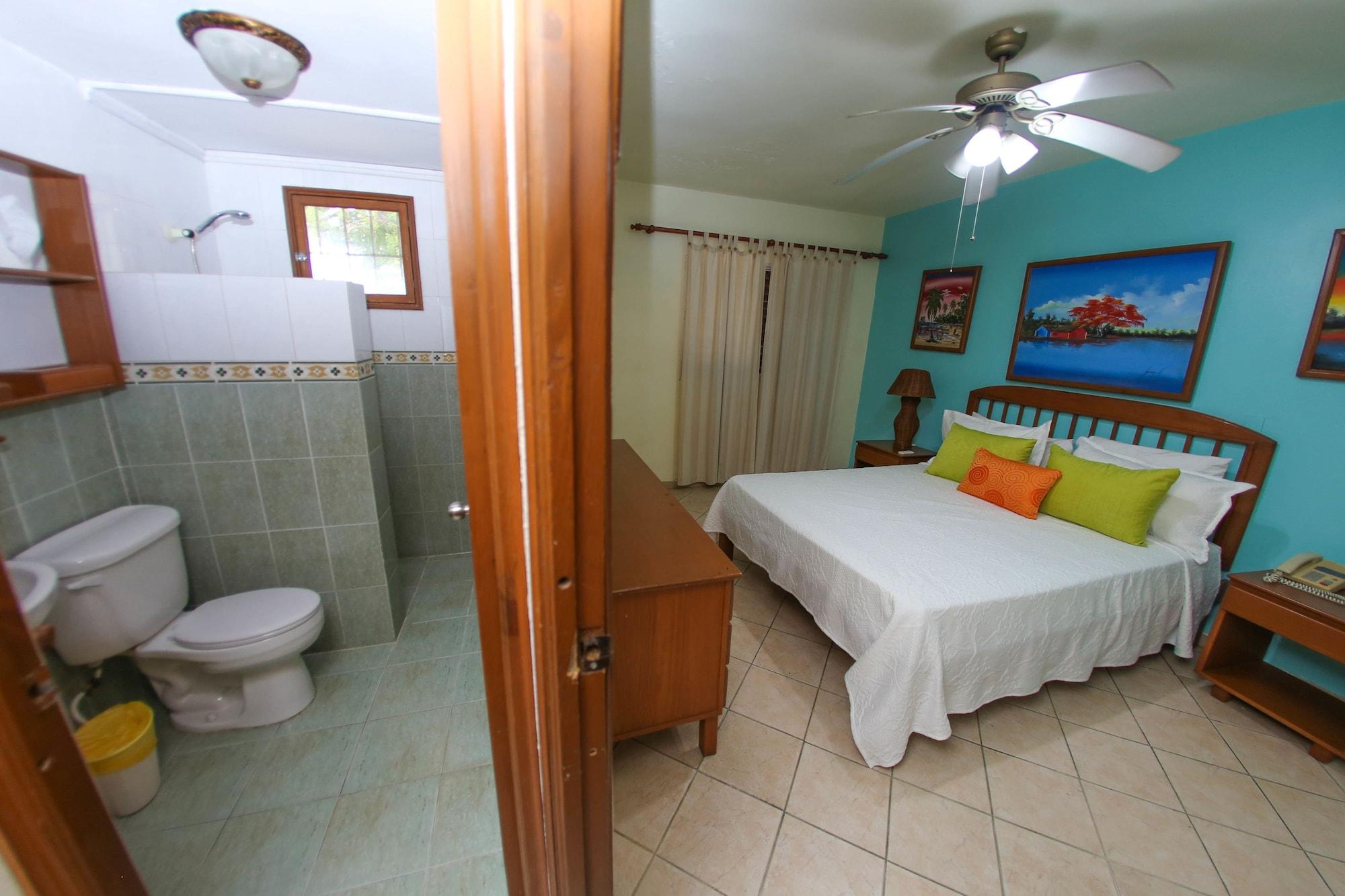 Acuarium Suite Resort La Viva Exterior photo