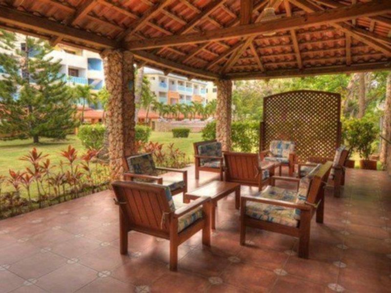 Acuarium Suite Resort La Viva Exterior photo
