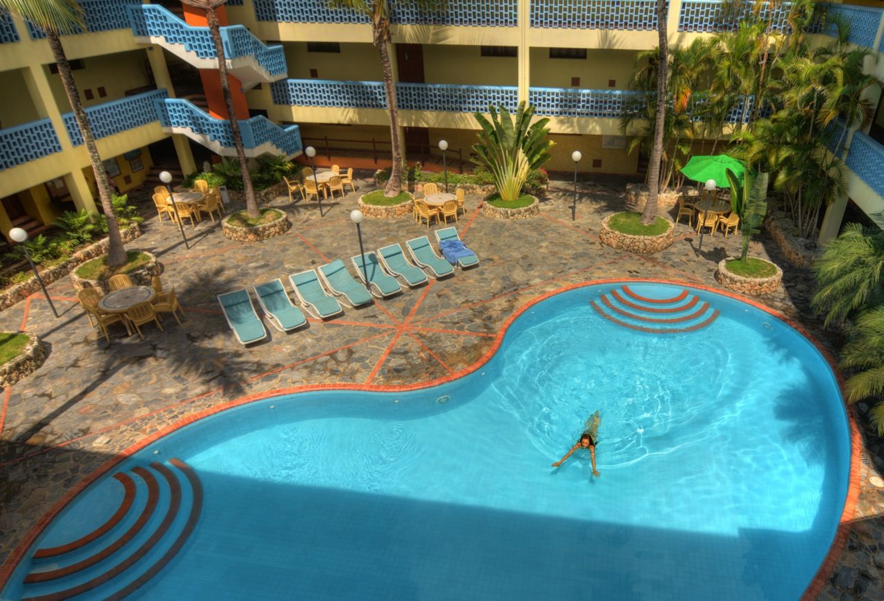 Acuarium Suite Resort La Viva Exterior photo
